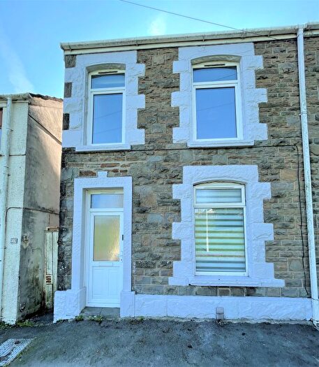 3 Bedroom Terraced House To Rent In Wychtree Street, Morriston, Swansea, SA6