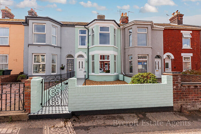 3 Bedroom Terraced House For Sale In Salisbury Road, Great Yarmouth, NR30