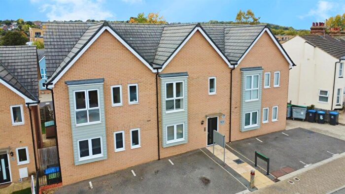 1 Bedroom Apartment To Rent In Ebberns Road, Hemel Hempstead, HP3