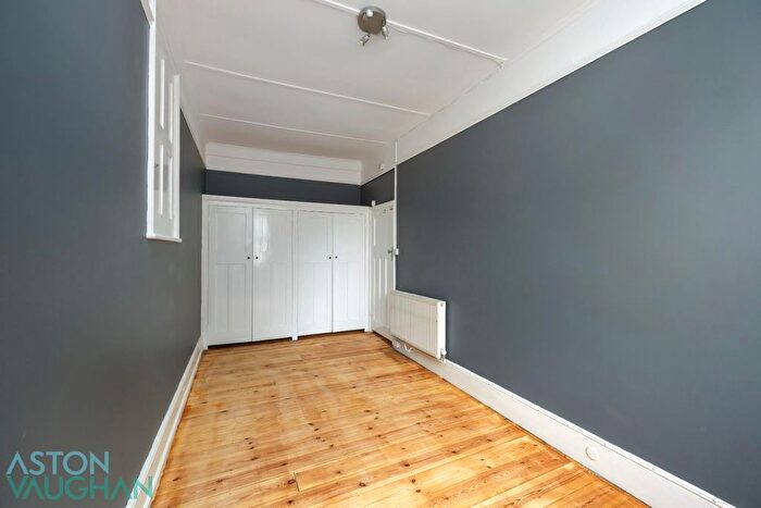 3 Bedroom Flat To Rent In Gloucester Place, Brighton, BN1