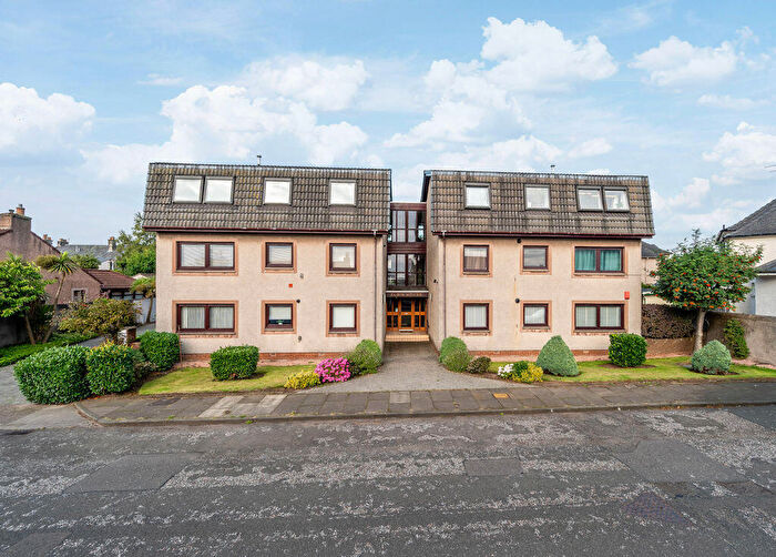 2 Bedroom Flat For Sale In Elgin Street, Kirkcaldy, KY2