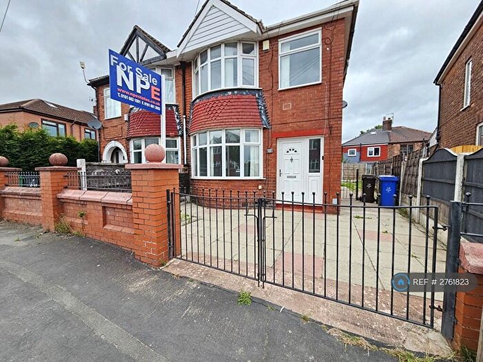 3 Bedroom Semi Detached House To Rent In Assheton Road, Manchester, M40