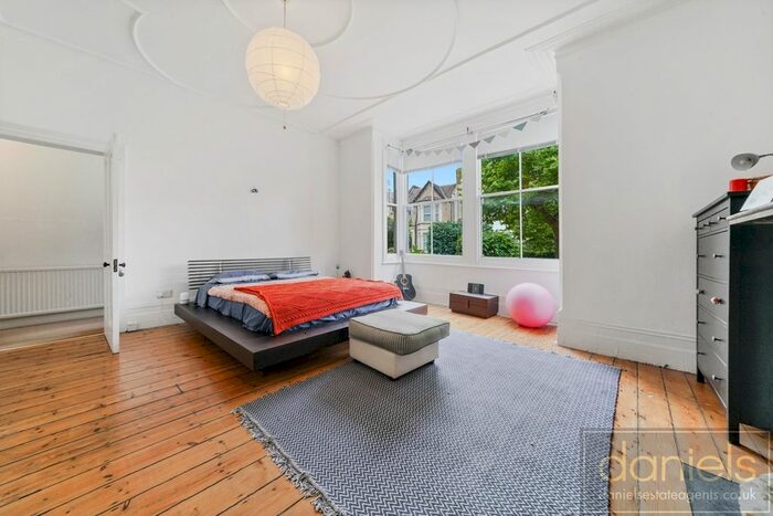 2 Bedroom Maisonette To Rent In Greenhill Park, Harlesden, London, NW10