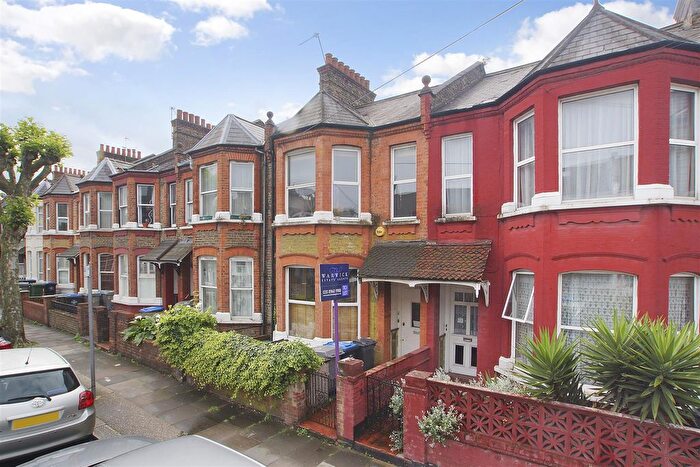 1 Bedroom Flat To Rent In Bathurst Gardens, Kensal Rise, London, NW10