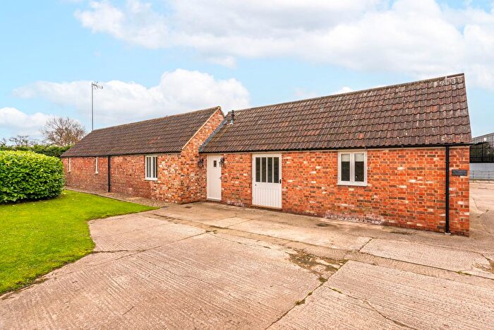 2 Bedroom Barn Conversion To Rent In Braydon, Swindon, SN5