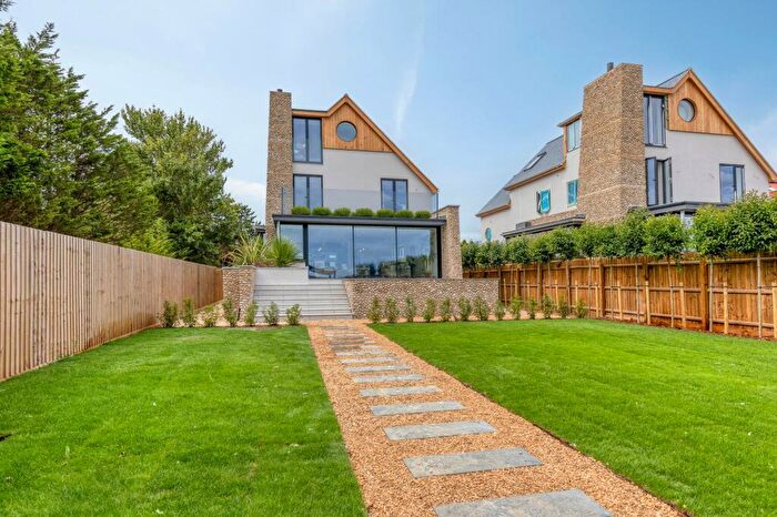 4 Bedroom Detached House For Sale In Bespoke Viewing Days Th-Th Oct. Rare Opportunity To Purchase Within Walking Distance Of Old Hunstanton Beach, PE36