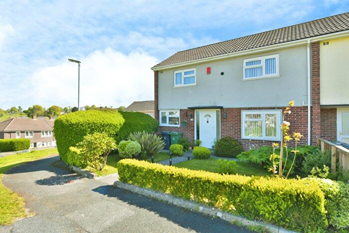 2 Bedroom End Of Terrace House For Sale In Kirkwall Road, Plymouth, PL5