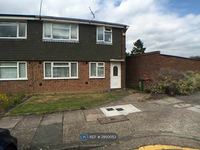 2 Bedroom Maisonette To Rent In Gresswell Close, Sidcup, DA14