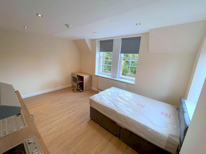 Studio To Rent In Upper New Walk, Leicester, LE1