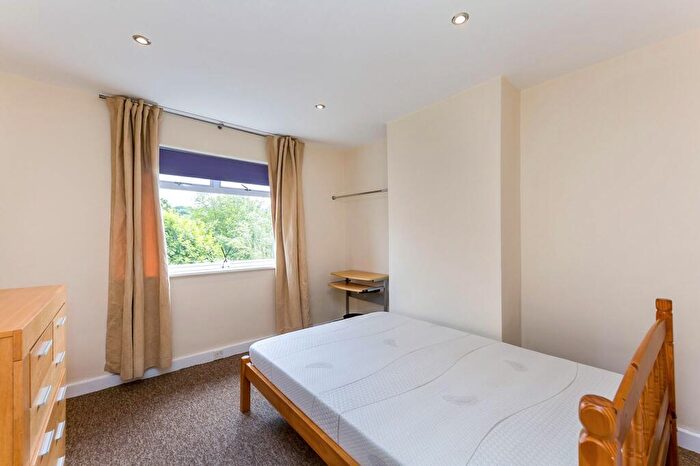 1 Bedroom House To Rent In Hereford Close, GU2