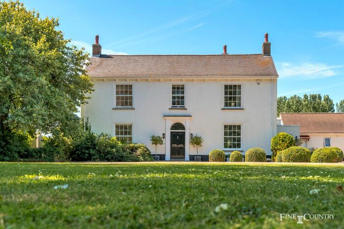 5 Bedroom Detached House For Sale In Gubboles Drove, Surfleet, Spalding, PE11