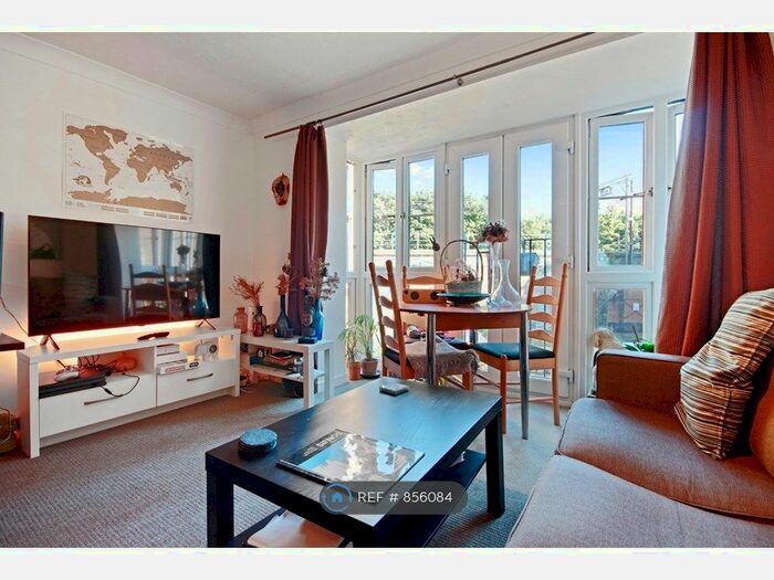 2 Bedroom Flat To Rent In Tidworth Road, London, E3