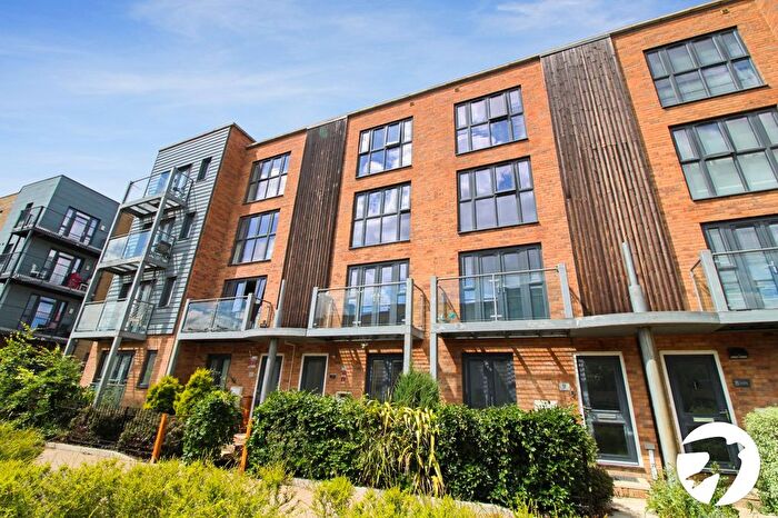 5 Bedroom Town House To Rent In Clapperknapper, Castle Hill, Ebbsfleet Valley, Swanscombe, DA10