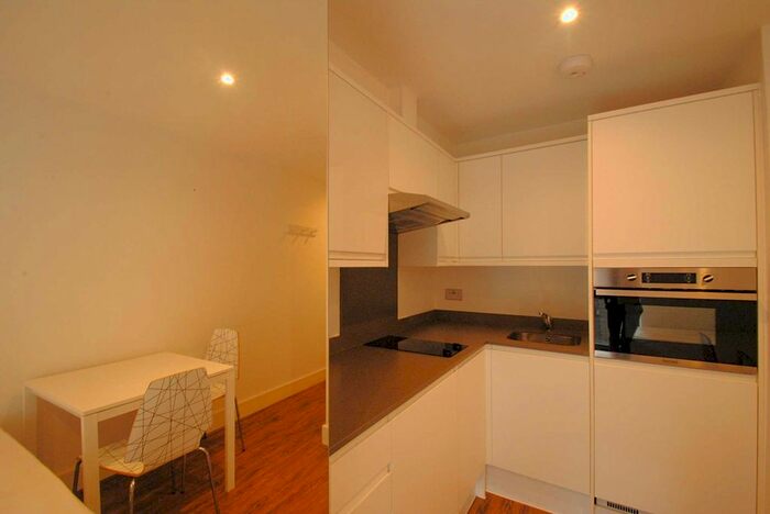 Studio To Rent In Hampden Road, Turnpike Lane, N8