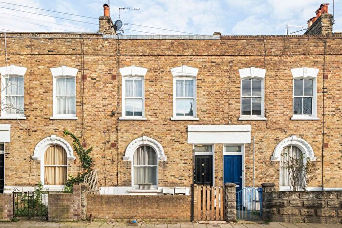 1 Bedroom Flat For Sale In Reverdy Road, London, SE1