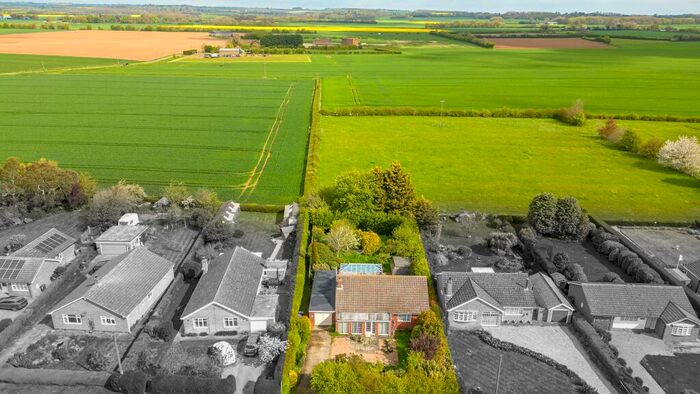 3 Bedroom Detached Bungalow For Sale In Station Road, Firsby, PE23
