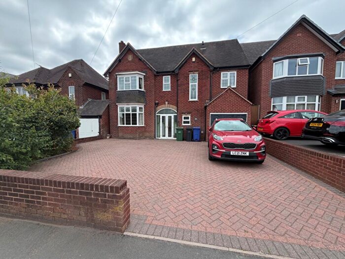 4 Bedroom Detached House To Rent In Kent Road, Halesowen, West Midlands, B62