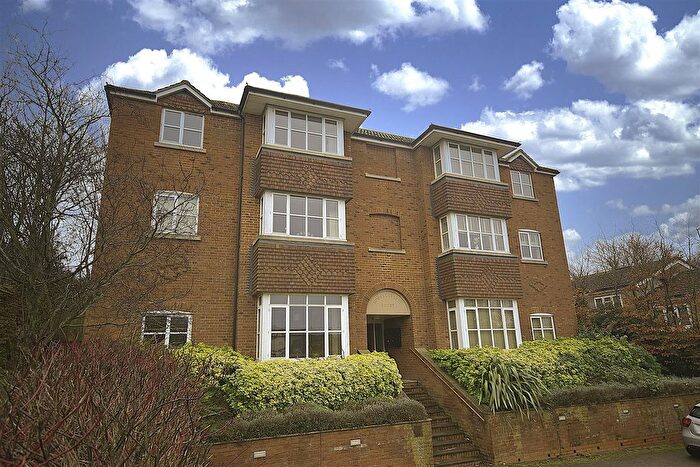 2 Bedroom Property To Rent In High Street, Kingsthorpe, Northampton, NN2