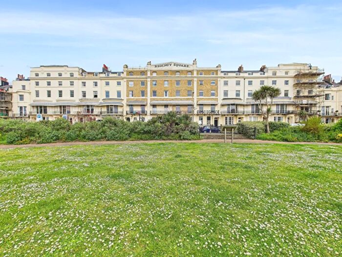 2 Bedroom Flat To Rent In Regency Square, Brighton, BN1