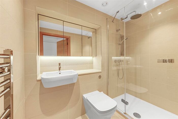 3 Bedroom Flat To Rent In Neville House, Page Street, Westminster, London, SW1P