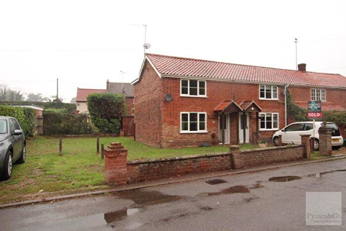 3 Bedroom Cottage To Rent In Lower Street, Salhouse, NR13