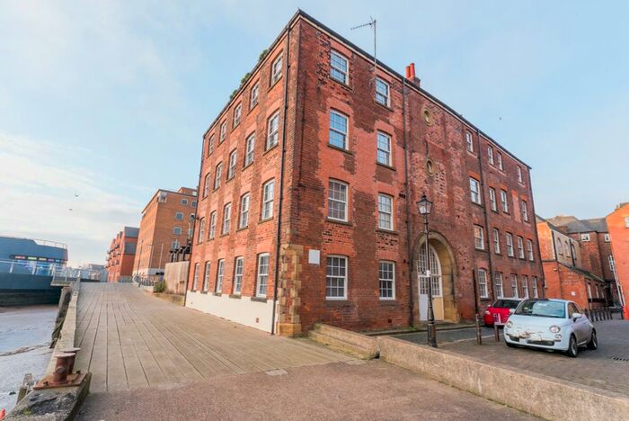 1 Bedroom Flat To Rent In High Street, Old Town, Hull, HU1