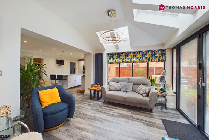 4 Bedroom Detached House For Sale In Tinkers Lane, Sawtry, Huntingdon, PE28