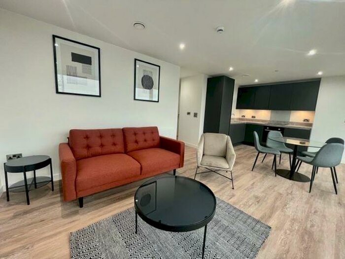 2 Bedroom Apartment To Rent In Oxygen Tower, Manchester, M1