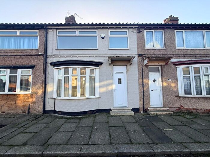 3 Bedroom Terraced House To Rent In South Terrace, South Bank, Middlesbrough, TS6