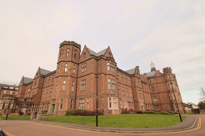 2 Bedroom Flat To Rent In Smillie Court, Regents House, Dundee, DD3
