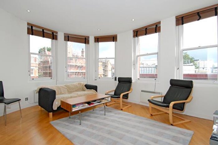 2 Bedroom Flat To Rent In HIgh Street, Hampstead, NW3