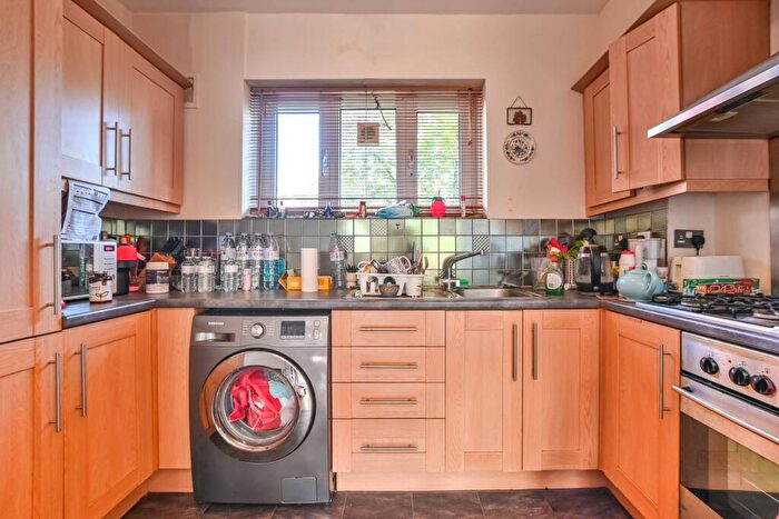 1 Bedroom Flat For Sale In Harrington Street, Camden, London, NW1