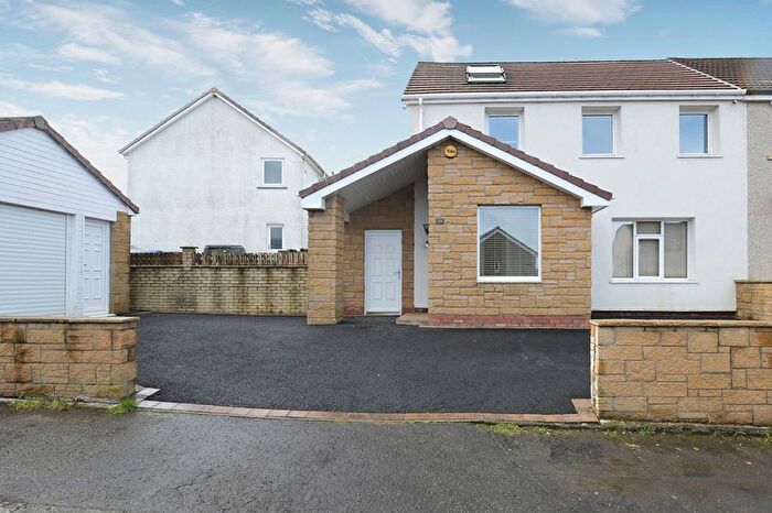 5 Bedroom Detached House For Sale In Rashiehill Road, Slamannan, Falkirk, FK1