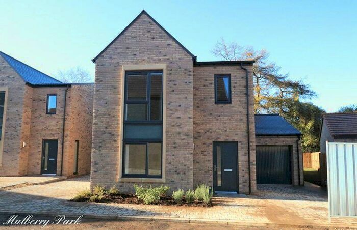 4 Bedroom Detached House To Rent In Mulberry Park, Bath, BA2