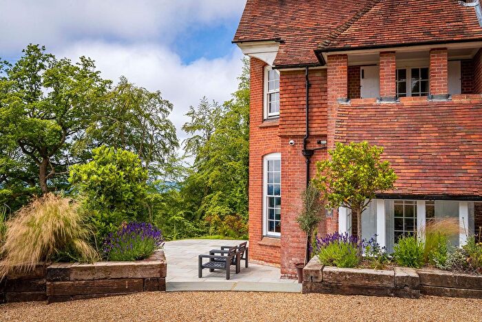 5 Bedroom Detached House For Sale In Pitch Hill, Ewhurst, Cranleigh, Surrey, GU6
