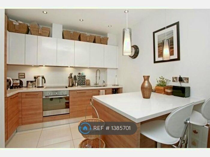 2 Bedroom Flat To Rent In Verve House, Winchester, SO23