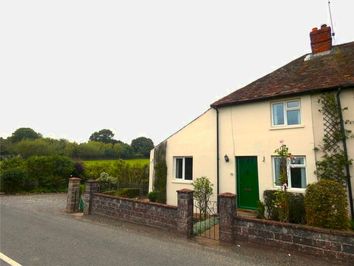 2 Bedroom End Of Terrace House To Rent In Hawkley Road, Liss, Hampshire, GU33