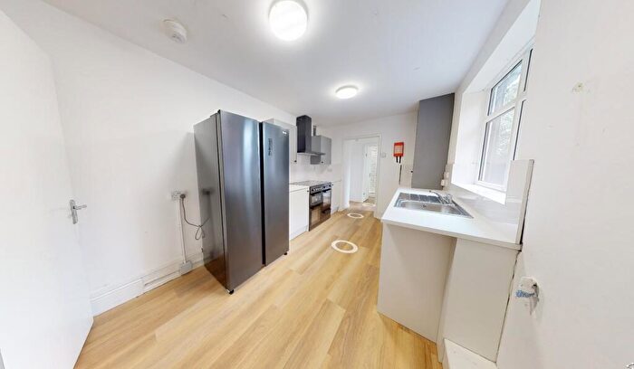 5 Bedroom House To Rent In Harold Road, Edgbaston, Birmingham, B16