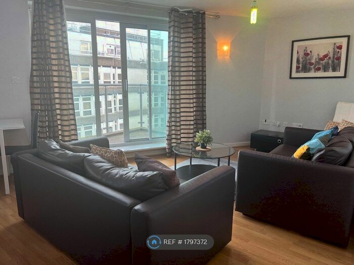 2 Bedroom Flat To Rent In City View, Ilford, IG1