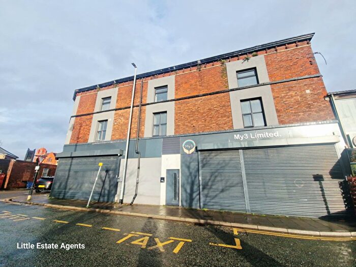 1 Bedroom Flat To Rent In Claughton Street, St. Helens, WA10