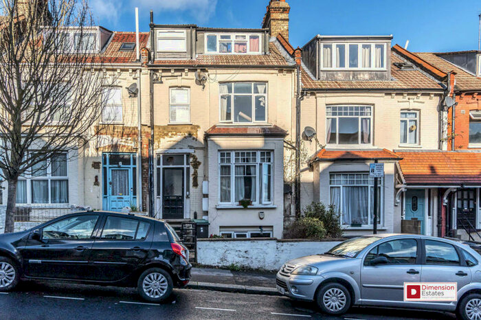 1 Bedroom Flat To Rent In Cavendish Road, Finsbury Park, Harringay, N4