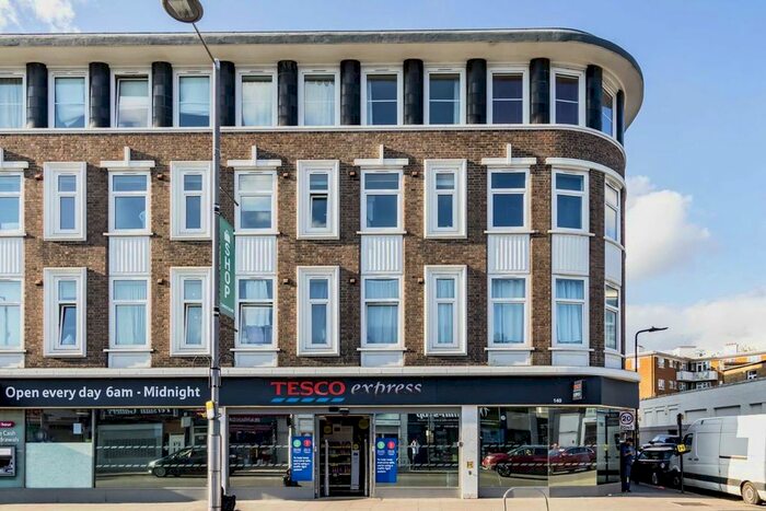 2 Bedroom Flat To Rent In Hartington Road, London, W13