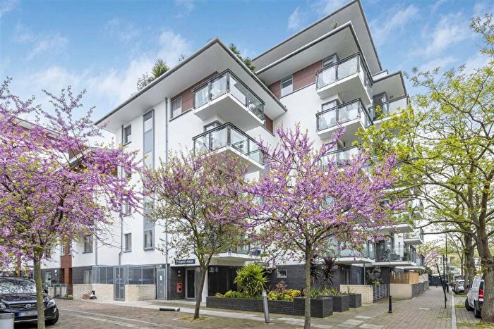 2 Bedroom Flat To Rent In Frean Street, Bermondsey, SE16