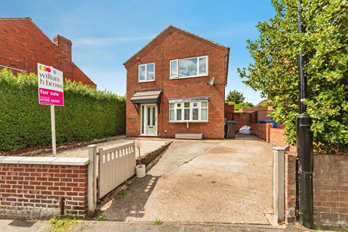 3 Bedroom Detached House For Sale In Adwick Road, Mexborough, S64