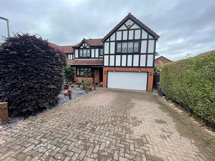 4 Bedroom Detached House For Sale In Cheviot Close, Chester Le Street, DH2