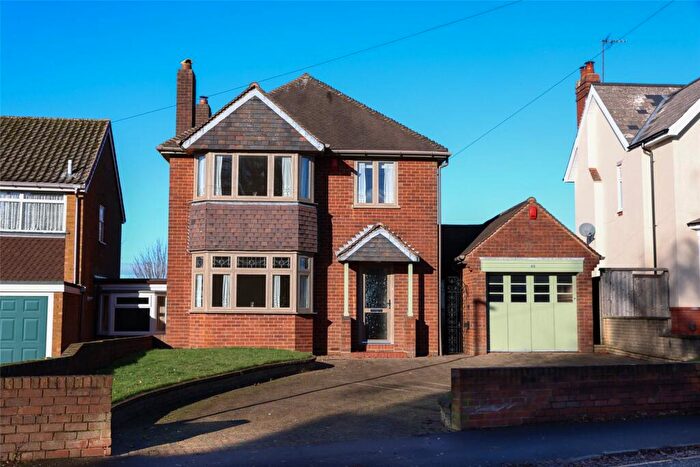 3 Bedroom Detached House For Sale In Siviters Lane, Rowley Regis, West Midlands, B65