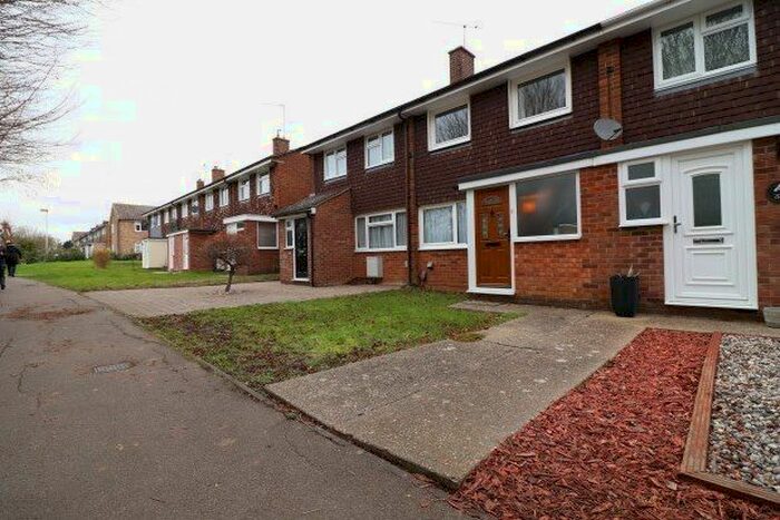 3 Bedroom Terraced House To Rent In Linnet Drive, Chelmsford, CM2