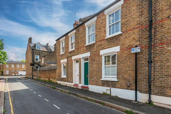 2 Bedroom Terraced House To Rent In Caradoc Street, Greenwich, SE10