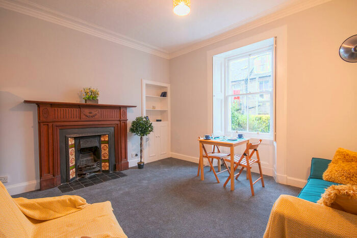 2 Bedroom Flat To Rent In L – Cobden Terrace, Edinburgh, EH11