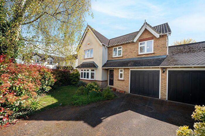 5 Bedroom Detached House For Sale In Pease Way, Histon, CB24